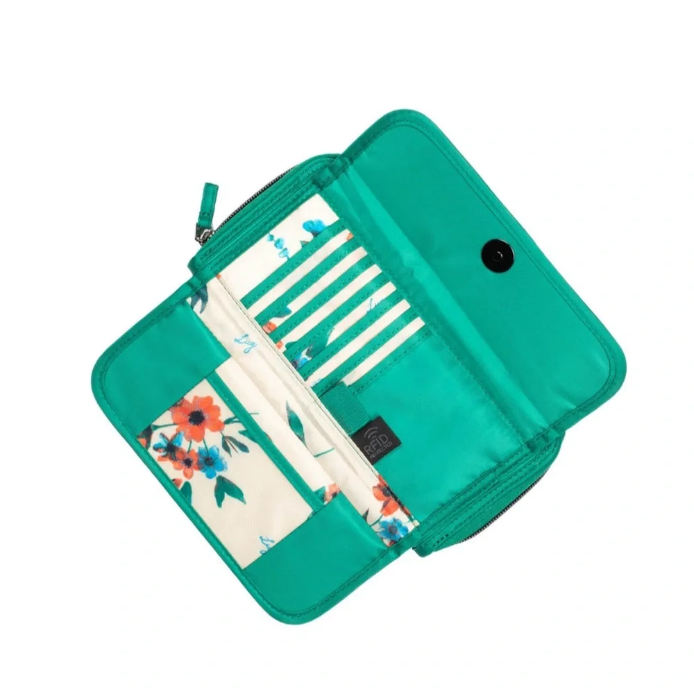 Lug Kickflip SE Convertible RFID Wallet Kelly Green or Poppy Red NWT - Picture 3 of 16